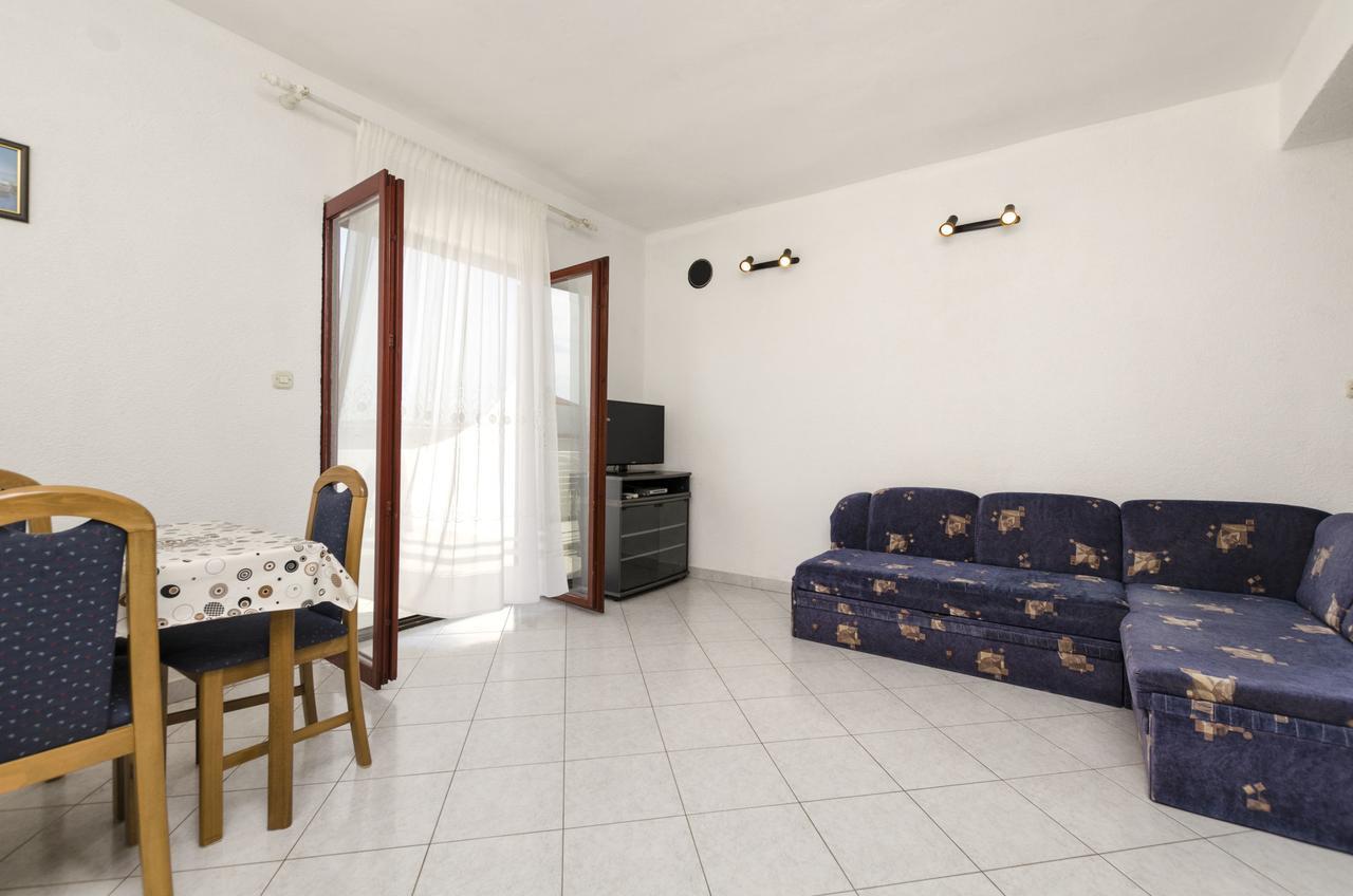 פירובאץ Apartments Mime מראה חיצוני תמונה